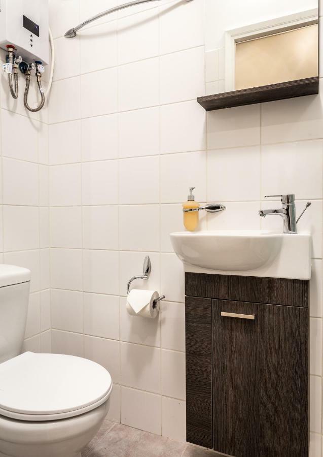 Exceptionally Located Studio Apartment 아테네 외부 사진